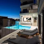 Beautiful In בית נופש