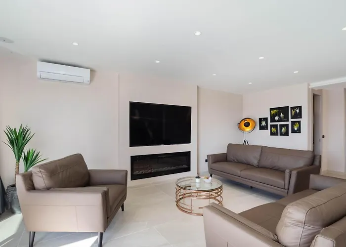 Cozy In * Макарська